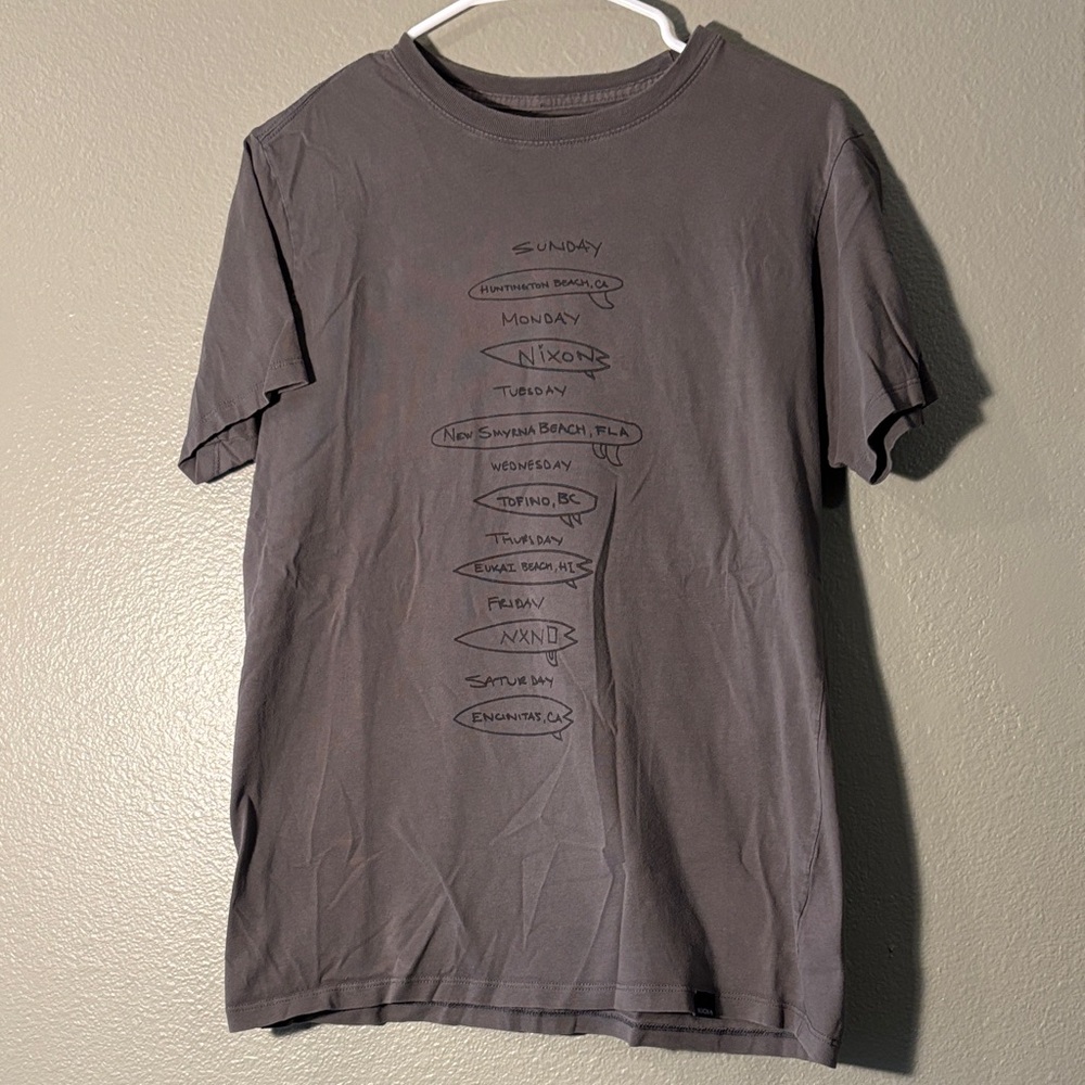 Nixon Slate Directional Sign Tee